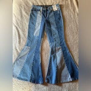 Lainey Wilson Wrangler Patchwork Jeans